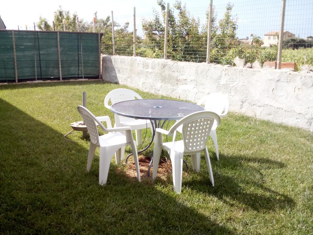 Monolocale Birgi Birgi Vecchi Exterior foto